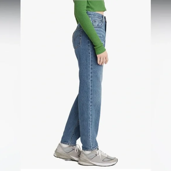 NEW. Levi’s High Loose Taper Jeans. NWT - Picture 2 of 9